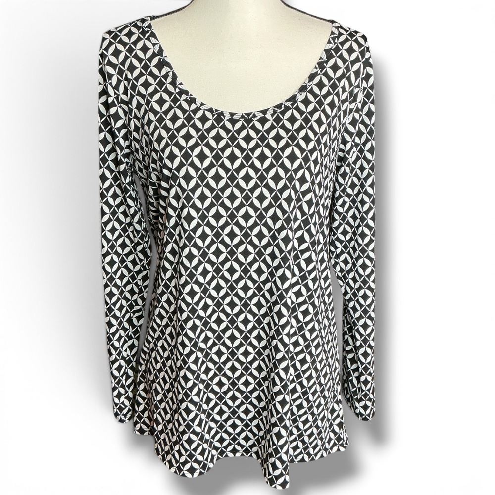 LuLaRoe Black White Geometric Tunic Top Women Large Long Sleeve Scoop Neck